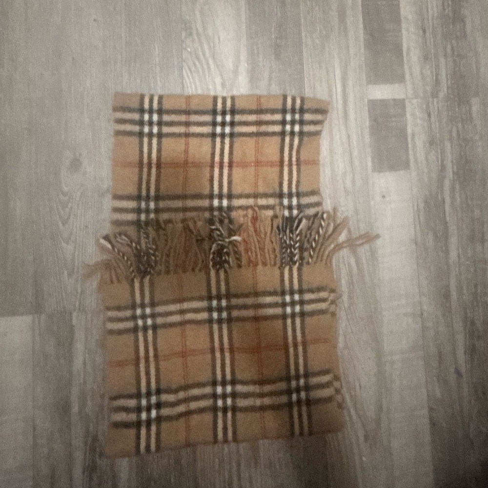 Burberry scarf